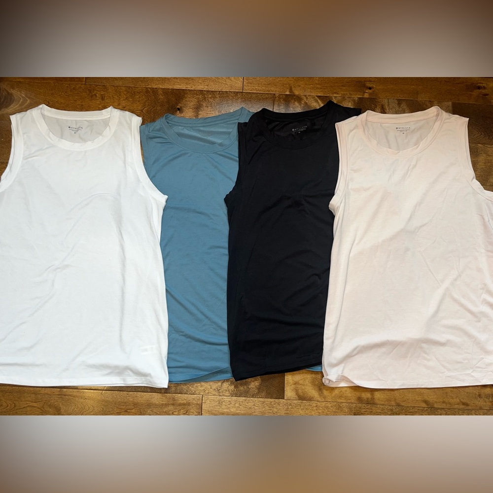 Athleta women’s size medium vital tank
